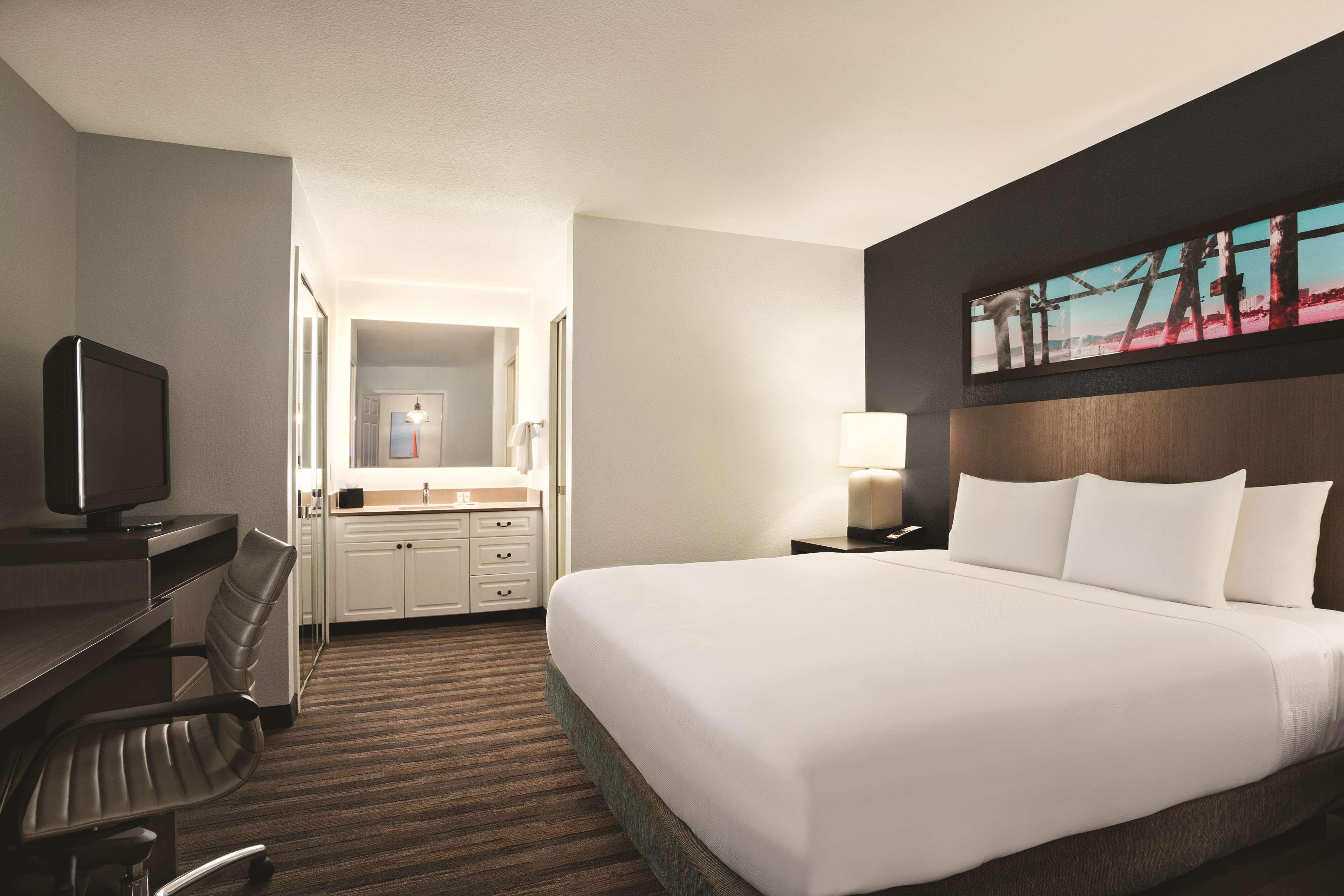Hyatt House Pleasant Hill Hotel Ngoại thất bức ảnh